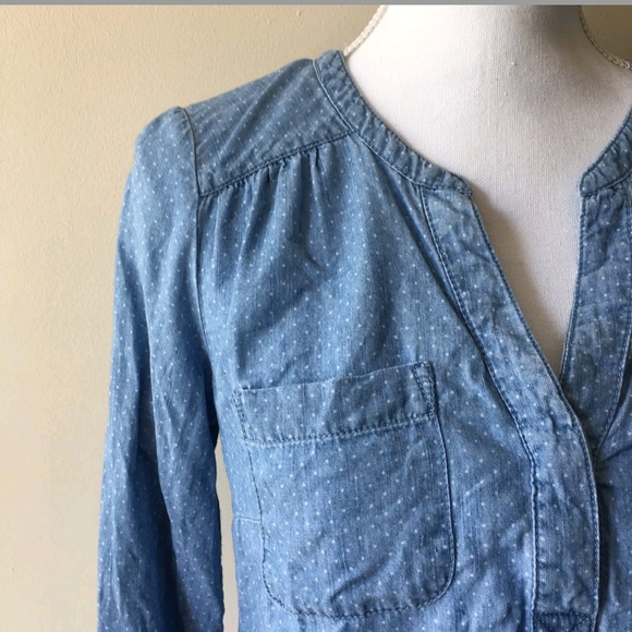 Sonoma Tops - XS Sonoma Polka Dot Chambray Cotton Shirt G